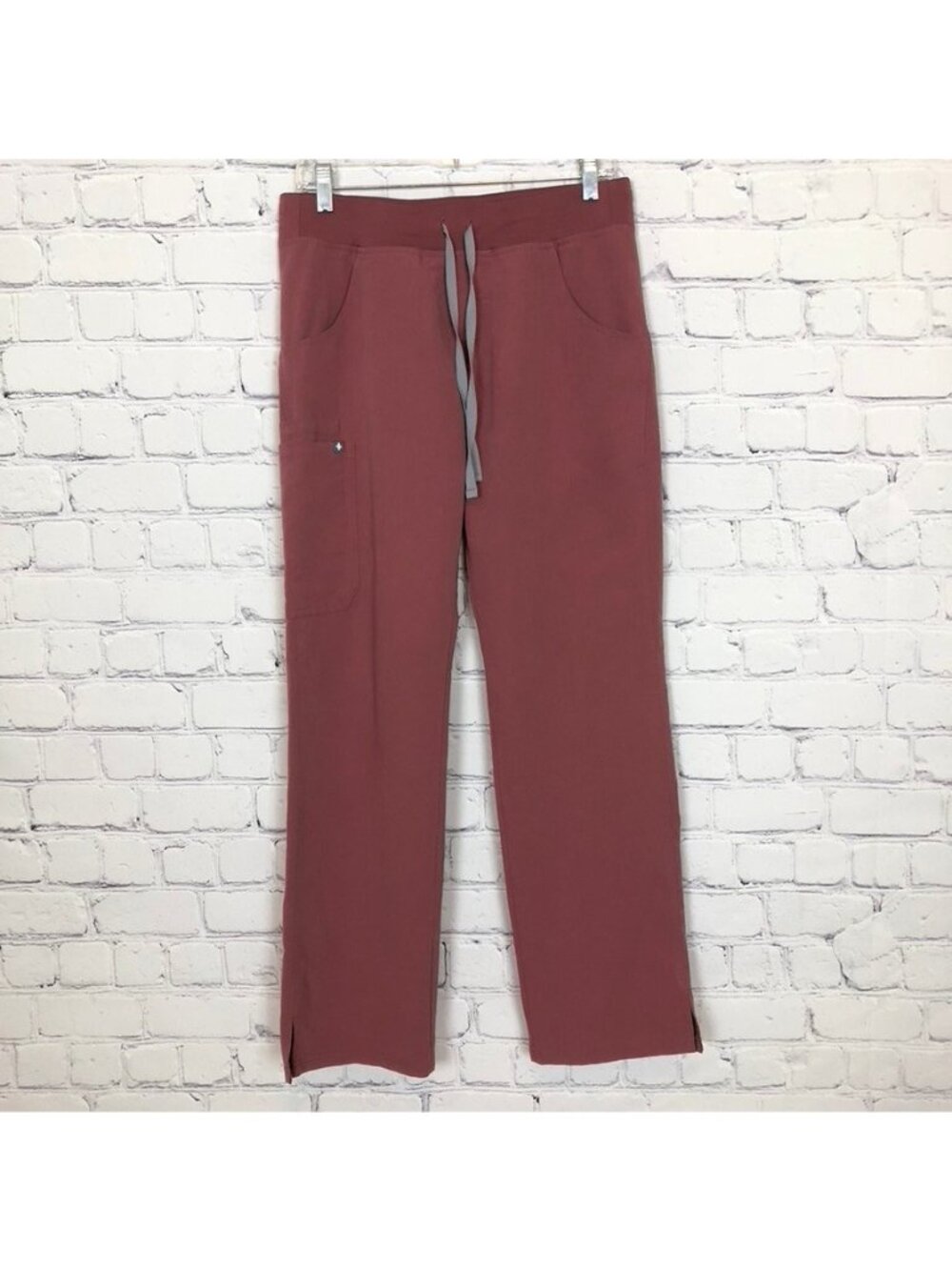 Figs Womens Kade Cargo Scrub Pants Size S Mauve